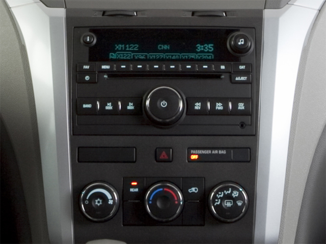2011 Chevrolet Traverse LT w/1LT