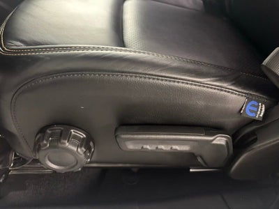 2025 Jeep Wrangler 4-Door Willys 4x4