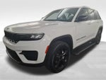 2023 Jeep Grand Cherokee Altitude 4x2