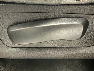 2019 RAM 1500 Classic Tradesman Quad Cab 4x2 6'4" Box