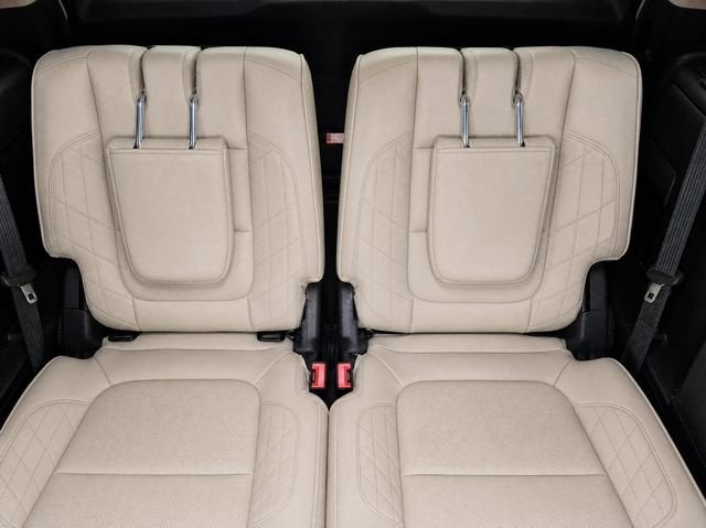 2019 Ford Explorer Platinum