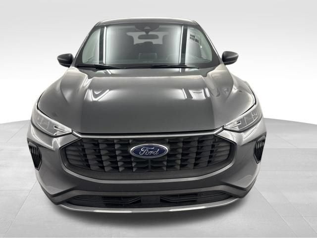 2025 Ford Escape Active — photo 2