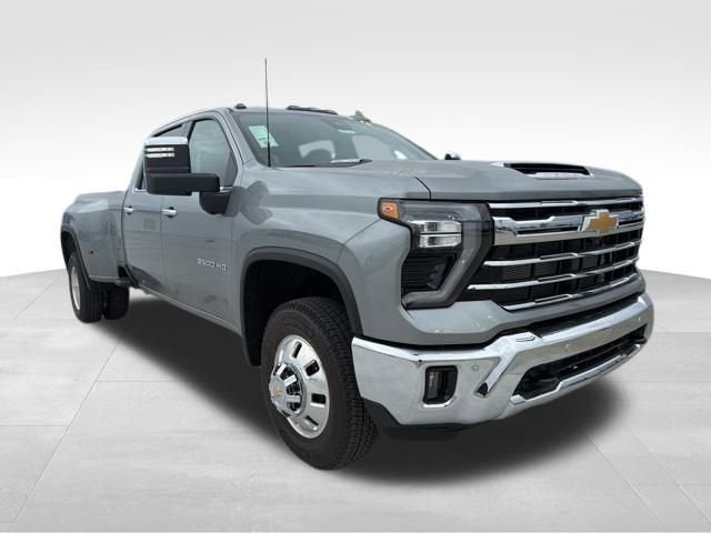 2026 Chevrolet Silverado 3500 HD LTZ DRW