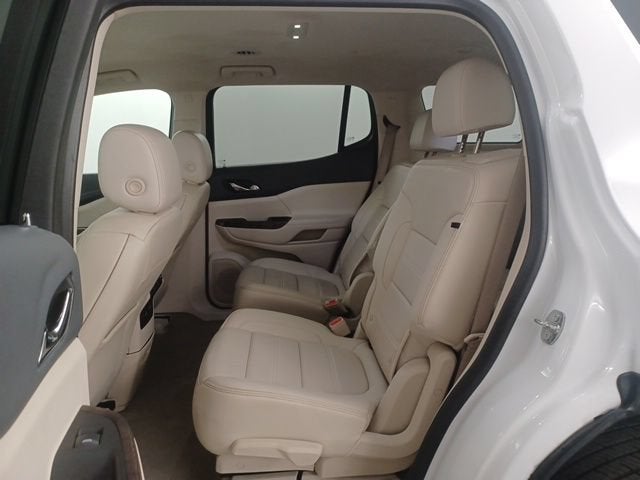 2023 GMC Acadia Denali - Photo 10