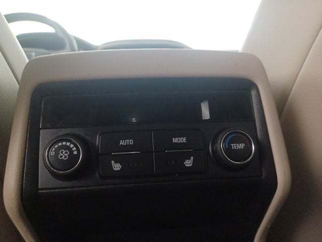 2023 GMC Acadia Denali - Photo 11