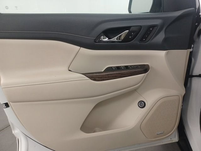 2023 GMC Acadia Denali - Photo 18