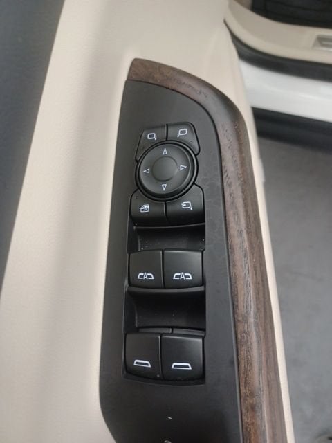 2023 GMC Acadia Denali - Photo 20