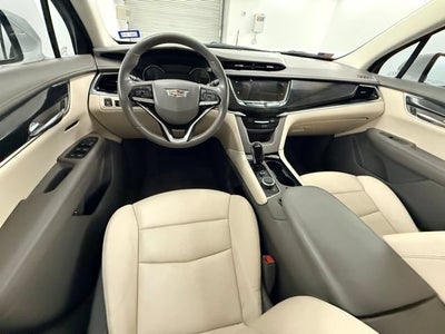 2022 Cadillac XT6 Premium Luxury