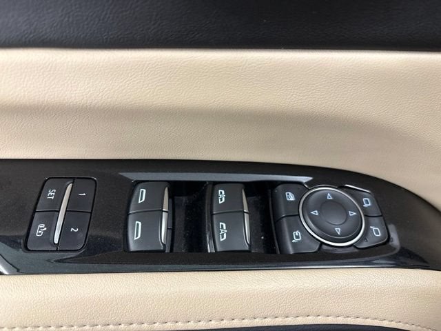 2023 Cadillac Escalade 4WD Premium Luxury