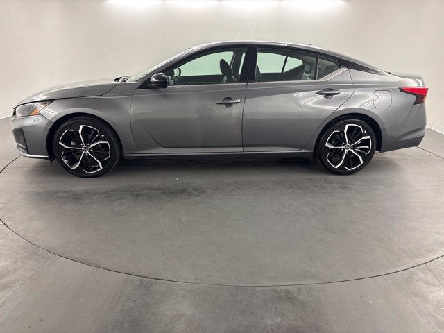 2024 Nissan ALTIMA Base