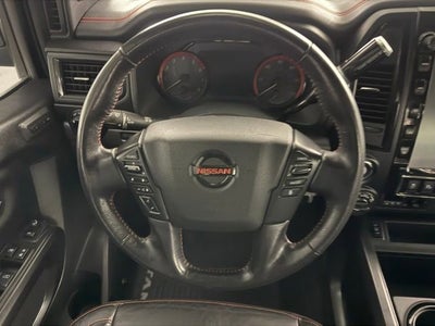 2021 Nissan TITAN Crew Cab PRO-4X 4x4