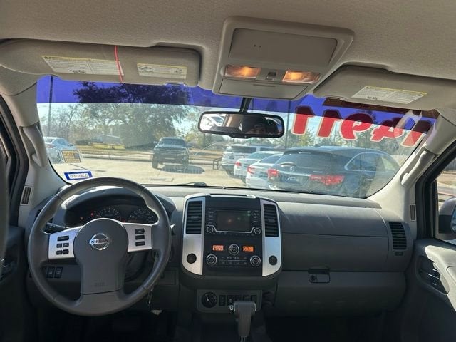 2015 Nissan Frontier SV