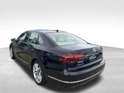 2017 Volkswagen Passat 1.8T SEL Premium