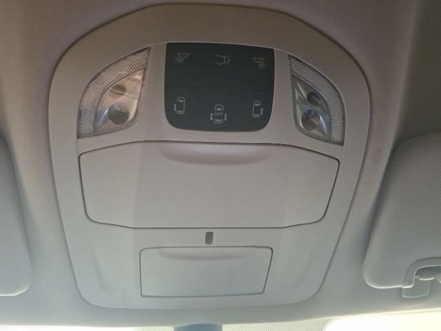 2023 Chrysler Pacifica Hybrid Touring L — photo 30