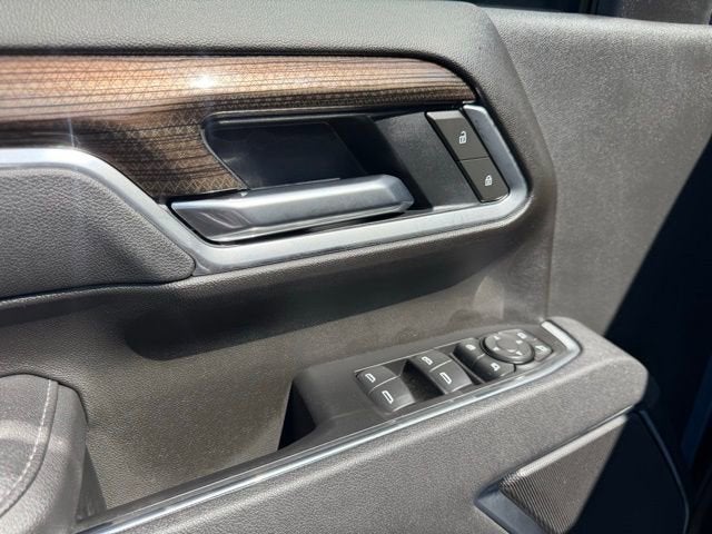 2025 Chevrolet Black Widow Edition Silverado 2500 HD LT