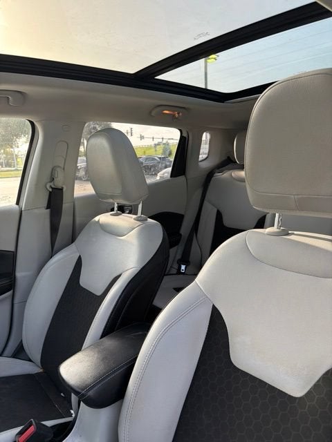 2020 Jeep Compass Sun and Wheel FWD — photo 8