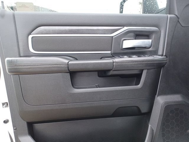 2024 RAM 3500 Big Horn Crew Cab 4x4 8' Box