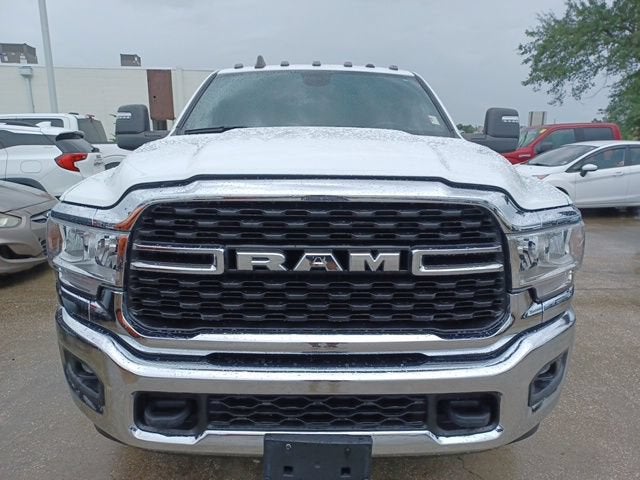 2024 RAM 3500 Big Horn Crew Cab 4x4 8' Box — photo 2