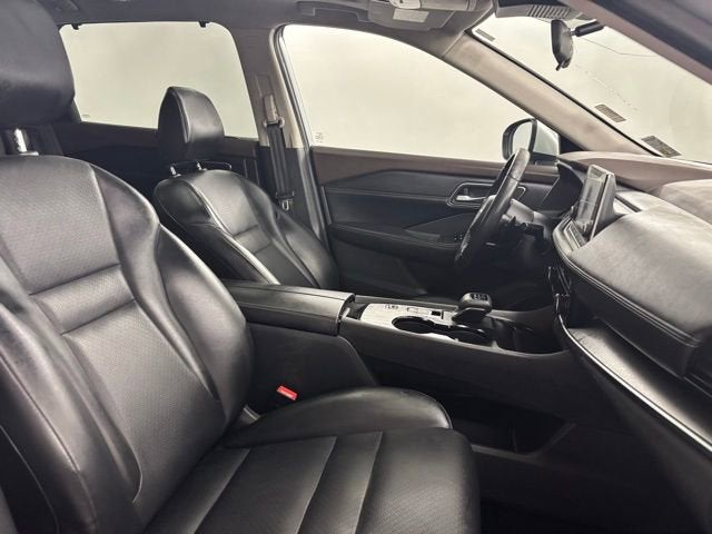 2021 Nissan Rogue SV FWD