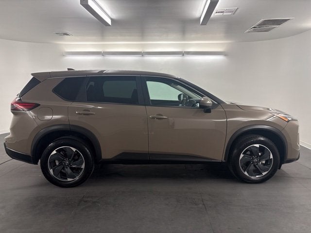 2025 Nissan ROGUE Base