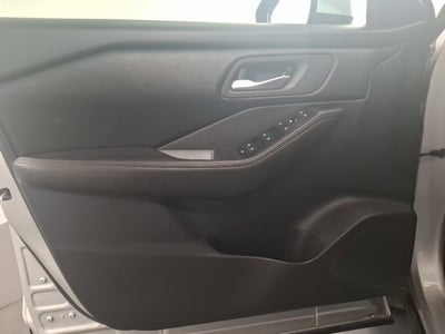 2024 Nissan ROGUE Base