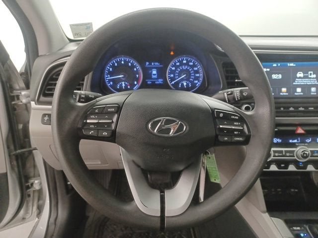 2020 Hyundai Elantra SEL - Photo 16