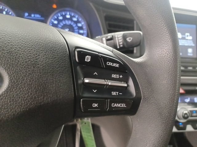 2020 Hyundai Elantra SEL - Photo 18