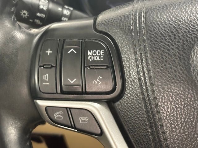 2016 Toyota Highlander XLE V6