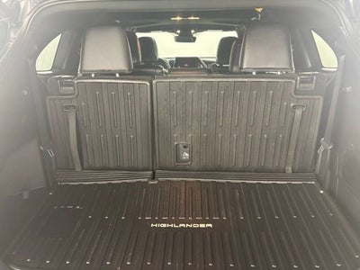 2023 Toyota Highlander XSE