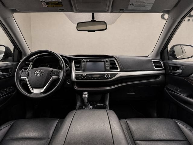 2016 Toyota Highlander XLE V6