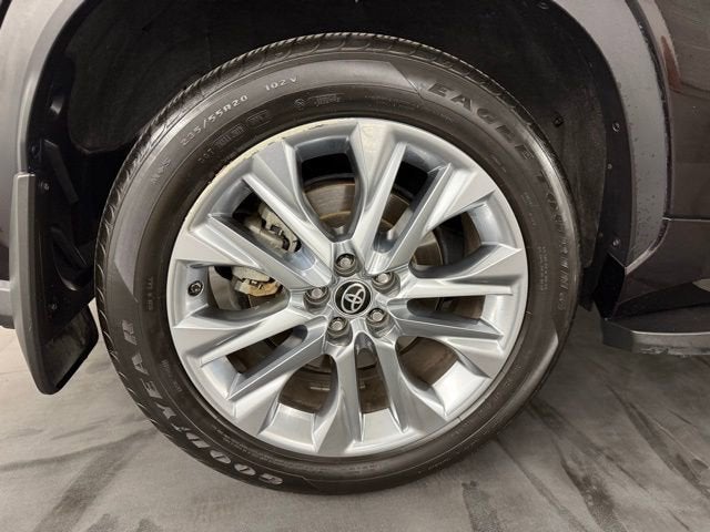 2022 Toyota Highlander Hybrid Limited