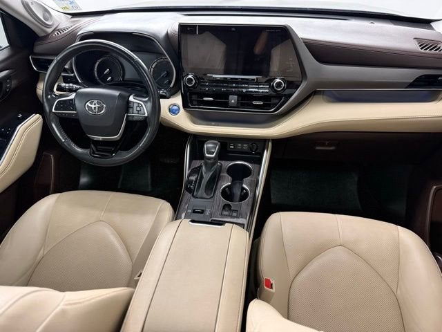 2022 Toyota Highlander Hybrid Limited