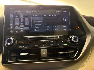 2022 Toyota Highlander Hybrid Limited