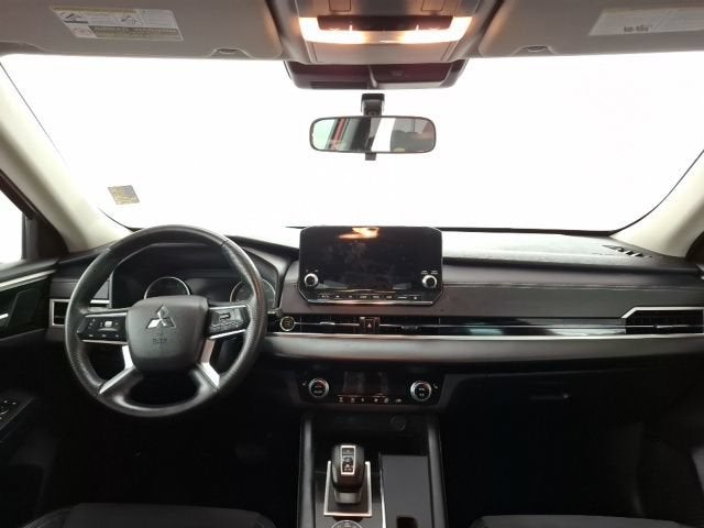 2023 Mitsubishi Outlander SE 2.5 2WD
