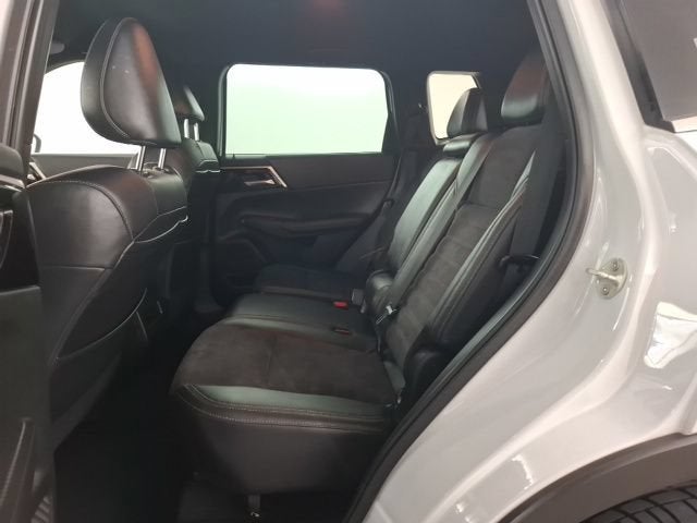 2023 Mitsubishi Outlander SE Black Edition S-AWC