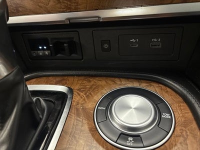 2022 Nissan Armada SL 2WD