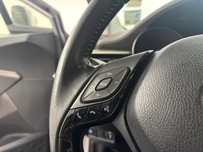 2020 Toyota C-HR LE
