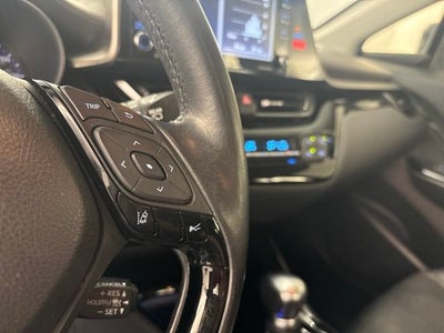 2020 Toyota C-HR LE