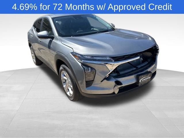 2026 Chevrolet Trax LS's photo