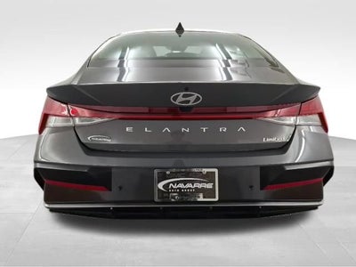 2024 Hyundai Elantra Limited