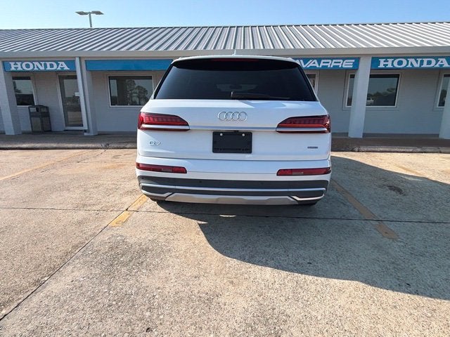 2022 Audi Q7 Premium 55 TFSI quattro Tiptronic