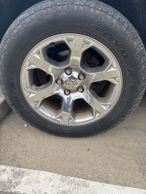 2016 RAM 1500 Laramie