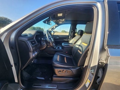 2023 GMC Yukon XL AT4