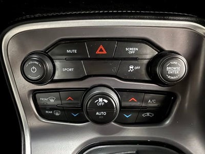 2021 Dodge Challenger SXT