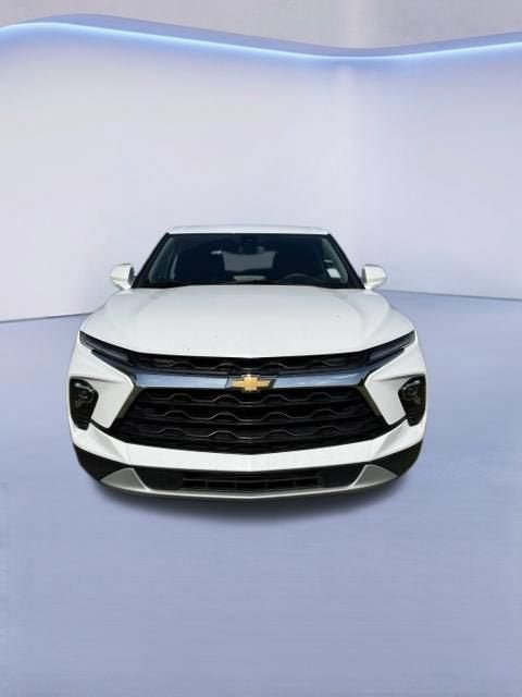 2025 Chevrolet Blazer 2LT — photo 2