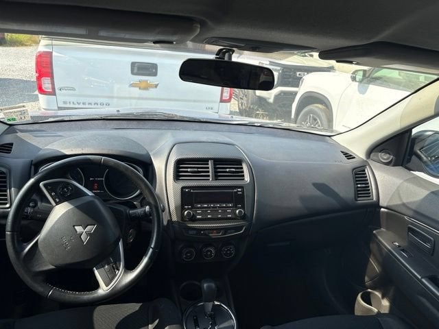 2015 Mitsubishi Outlander Sport 2.4 ES