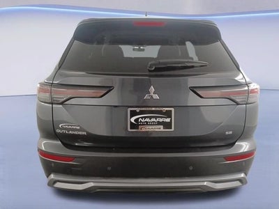 2025 Mitsubishi Outlander SE