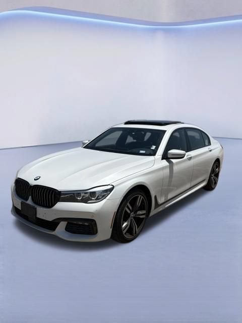 2017 BMW 7 Series 740i — photo 2