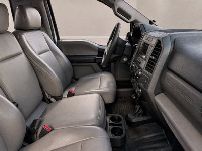 2017 Ford Super Duty F-550 DRW XL