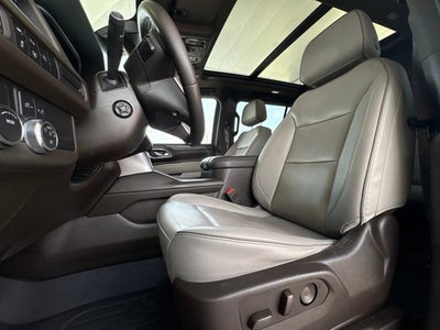 2023 GMC Yukon XL SLT